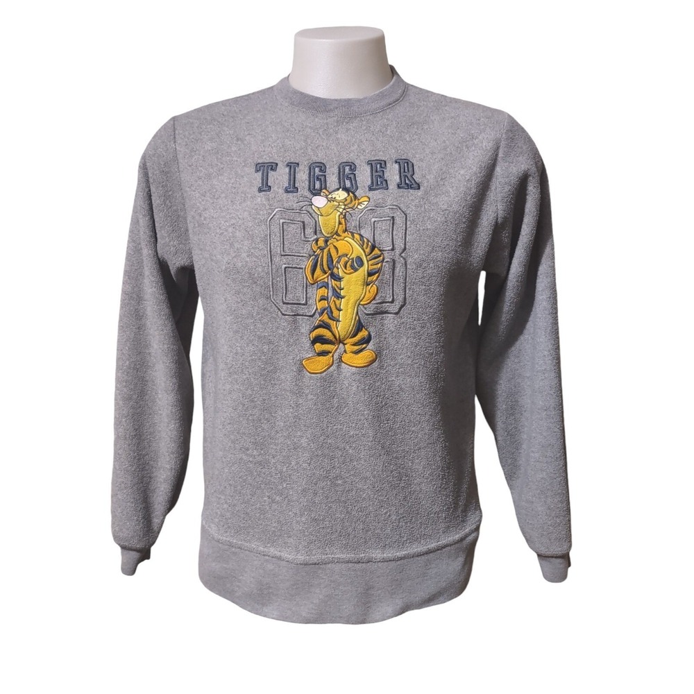 Tigger SweatShirt Women's Small Long Sleeve Disney Store Embroidered‎ Tigger 68